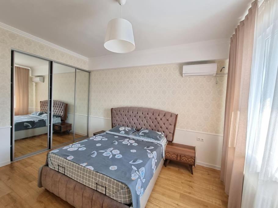 Grand Excelent New Ultra Central Apartments Chişinǎu Buitenkant foto