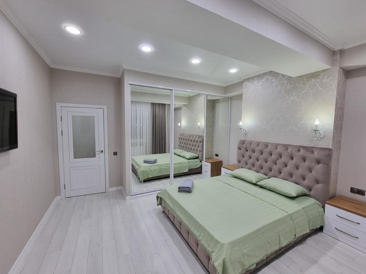 Grand Excelent New Ultra Central Apartments Chişinǎu Buitenkant foto